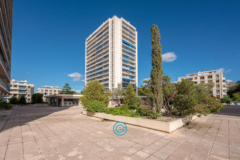 Appartement - 87 m² - 4 pièces