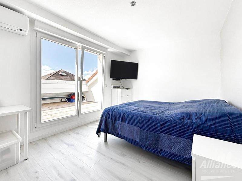 Duplex - 123 m² - 6 pièces