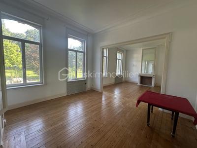 Maison de maîtres - 330 m² - 12 pièces