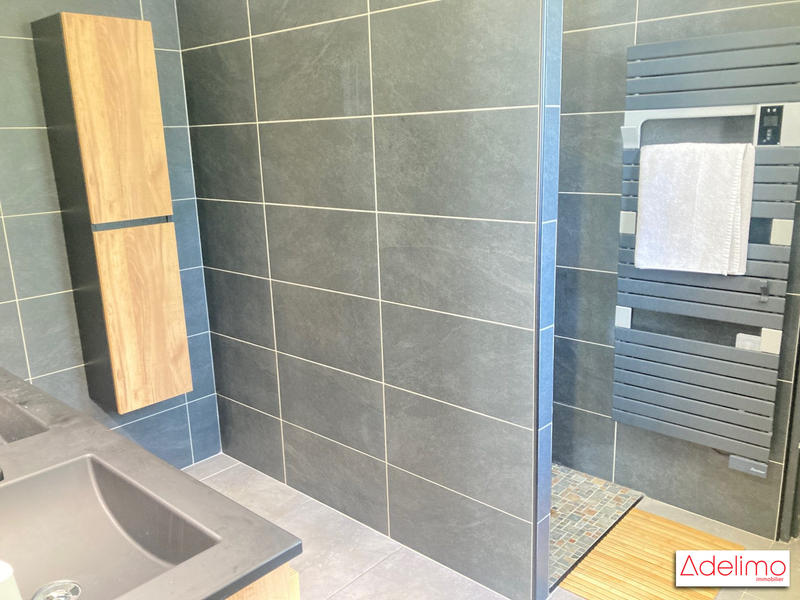 Maison - 190 m² - 7 pièces