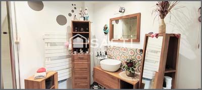 Maison - 224 m² - 10 pièces