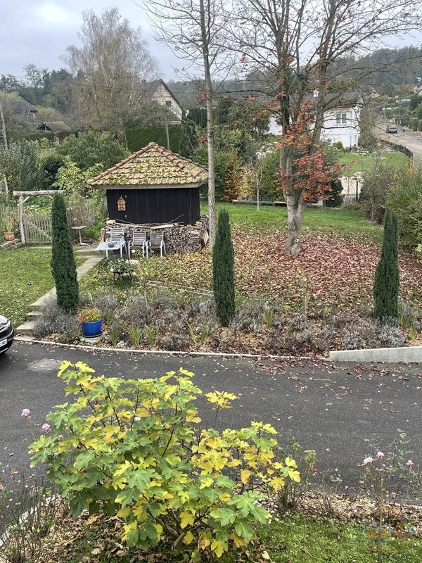 Maison - 269 m² - 9 pièces