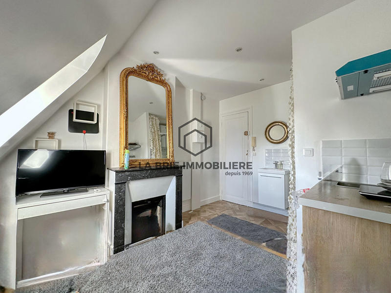 Appartement - 9 m² - 1 pièce