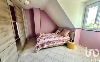 Maison - 163 m² - 7 pièces