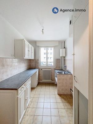 Appartement - 67 m² - 4 pièces