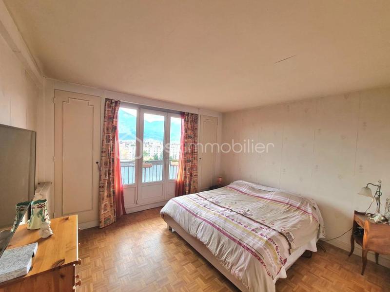 Appartement - 76 m² - 3 pièces