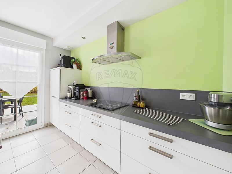 Maison - 103 m² - 5 pièces