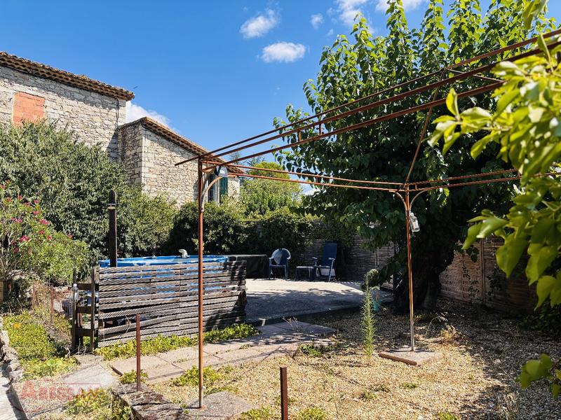 Maison ancienne - 95 m² - 3 pièces