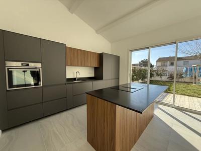 Maison d'architecte - 153 m² - 6 pièces