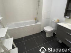 Chambre - 9 m² - 1 pièce