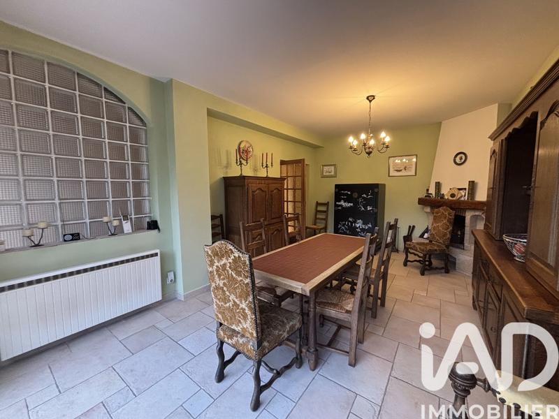 Maison - 140 m² - 6 pièces