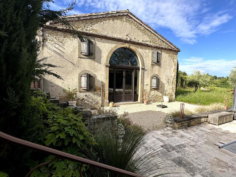 Maison de maîtres - 320 m² - 7 pièces