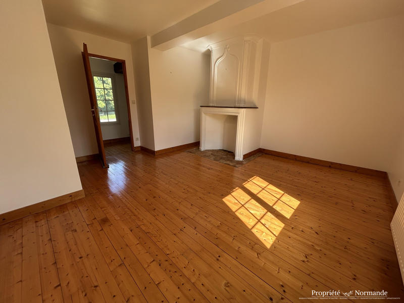 Maison - 310 m² - 11 pièces