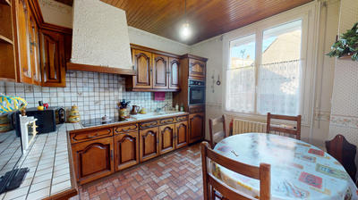 Maison - 90 m² - 3 pièces