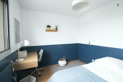 Chambre - 11 m² - 6 pièces