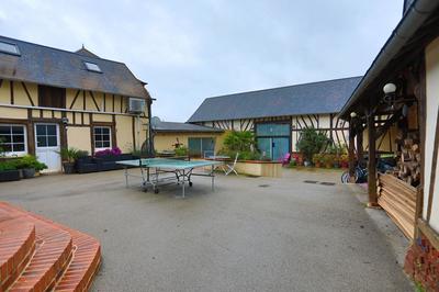 Maison - 424 m² - 14 pièces