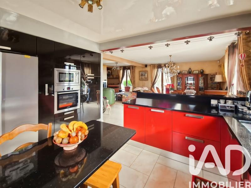 Maison - 157 m² - 7 pièces