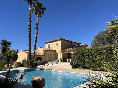 Maison - 165 m² - 6 pièces