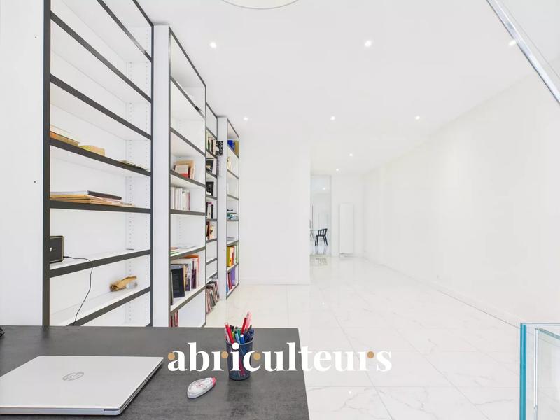 Appartement - 106 m² - 4 pièces