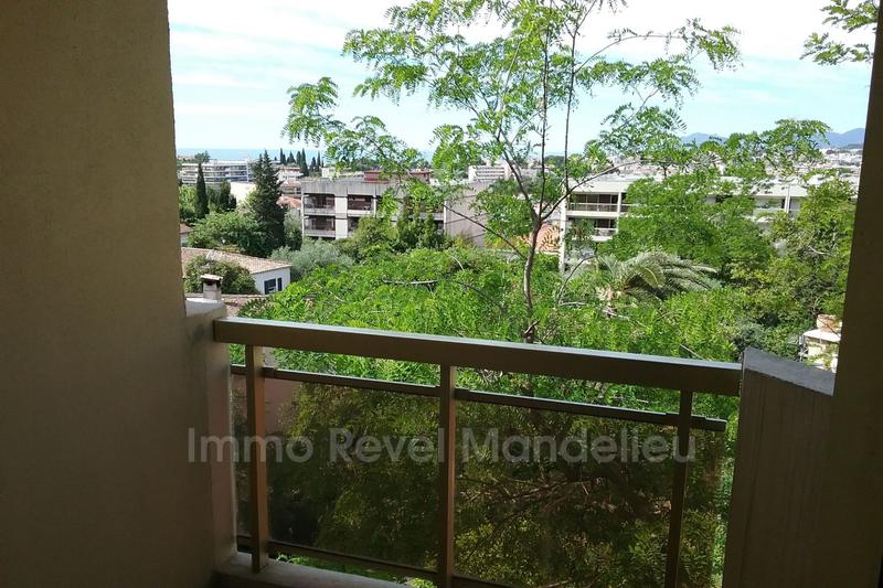 Appartement - 89 m² - 3 pièces