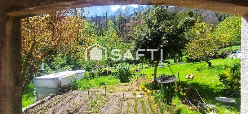 Maison - 136 m² - 8 pièces