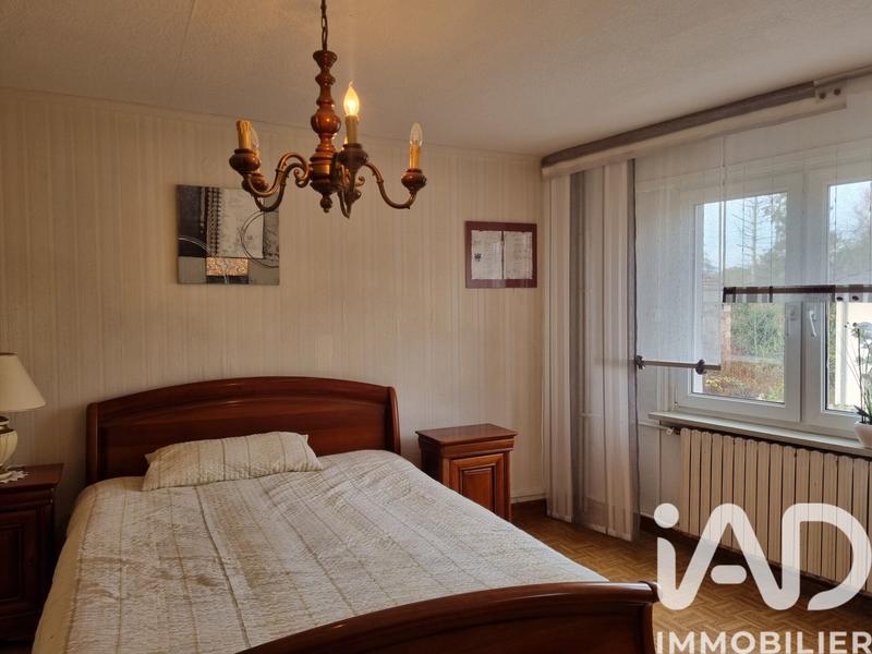 Maison - 168 m² - 8 pièces