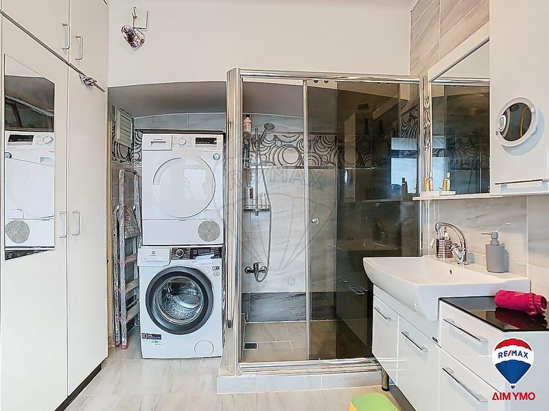 Maison - 158 m² - 7 pièces