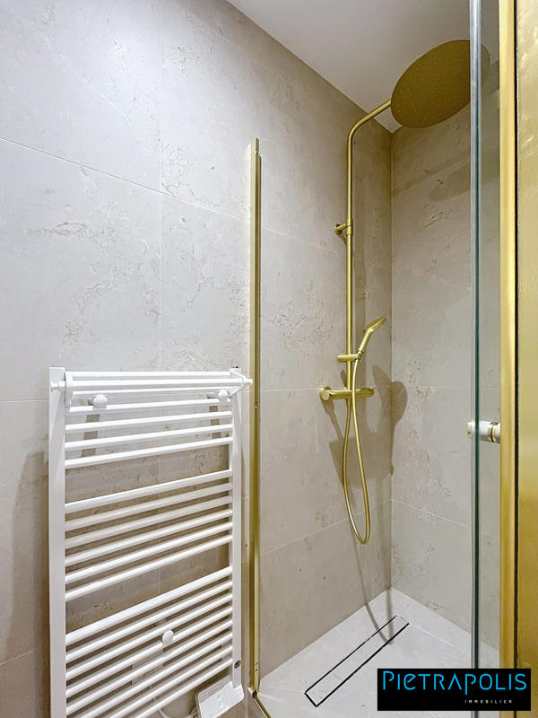 Appartement - 69 m² - 3 pièces