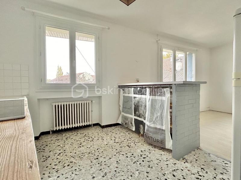 Maison - 157 m² - 8 pièces