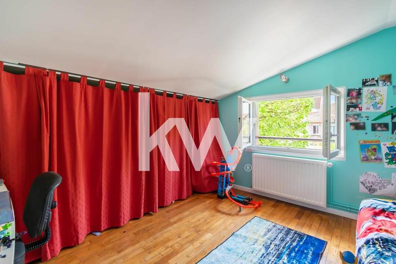 Maison - 114 m² - 6 pièces