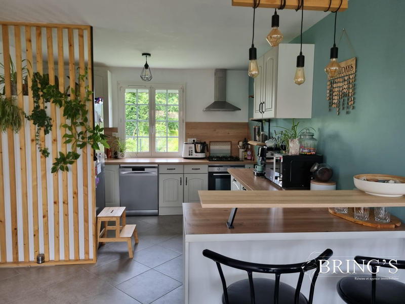 Maison - 120 m² - 6 pièces