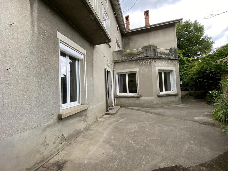 Maison - 136 m² - 7 pièces