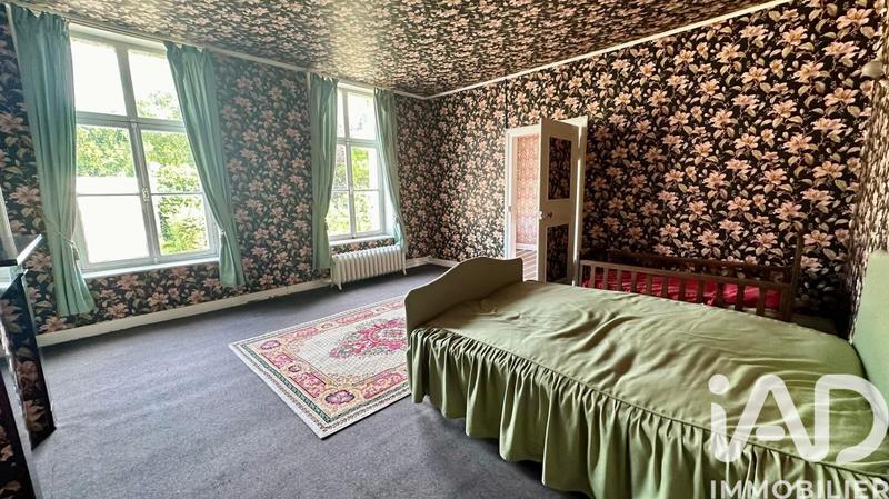 Maison - 227 m² - 6 pièces