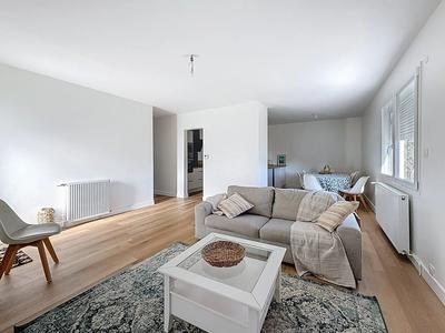 Maison - 141 m² - 5 pièces