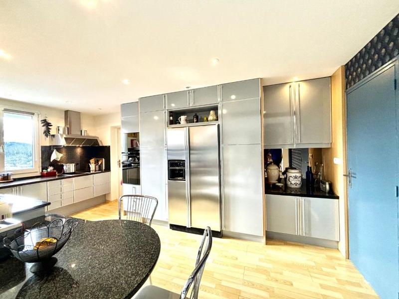 Maison - 128 m² - 6 pièces