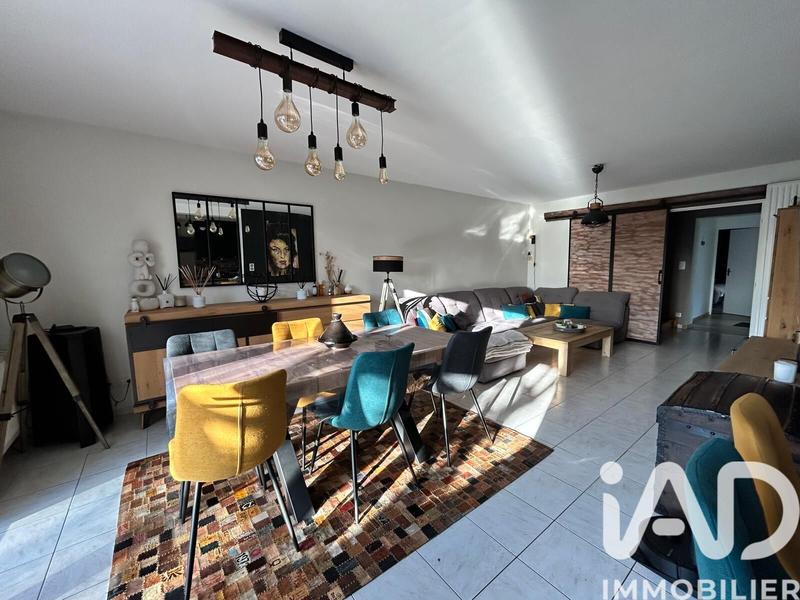 Maison - 160 m² - 8 pièces