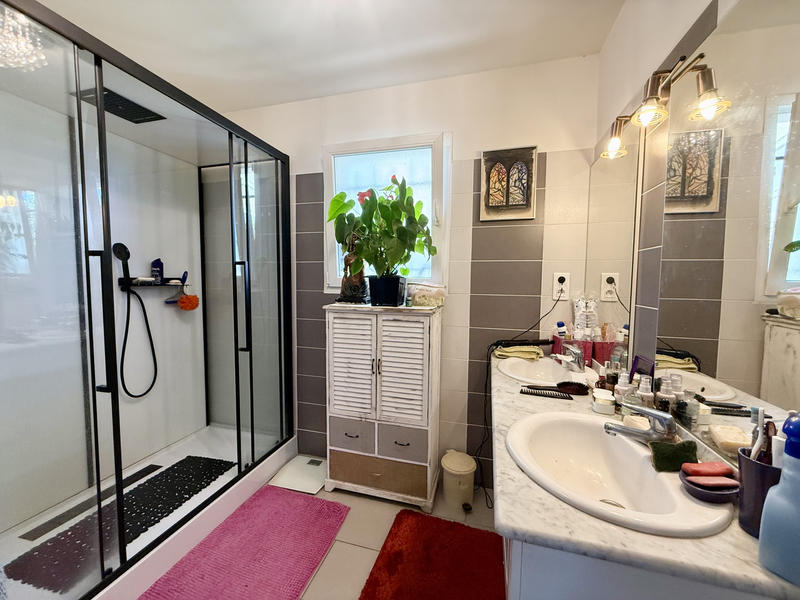 Maison - 97 m² - 5 pièces