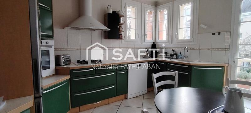 Maison - 131 m² - 6 pièces