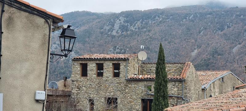 Maison - 107 m² - 3 pièces