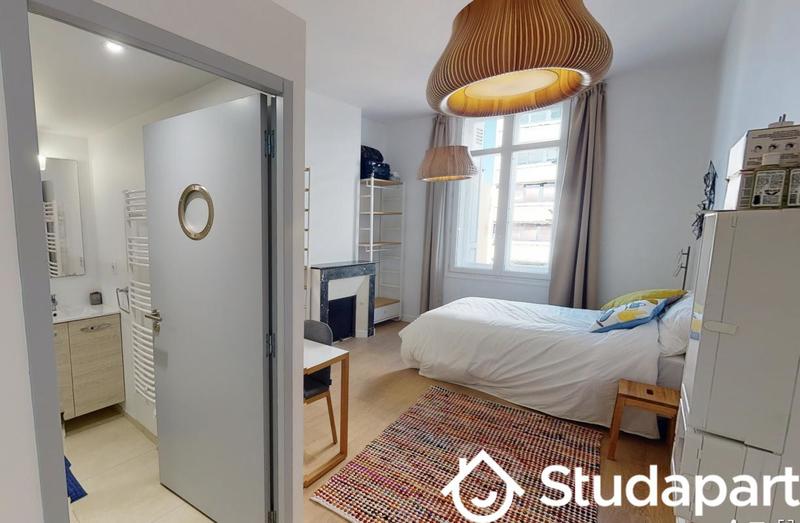 Chambre - 21 m² - 1 pièce