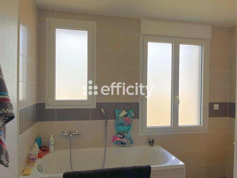 Maison - 131 m² - 6 pièces