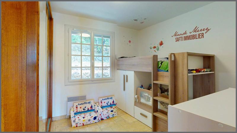 Maison - 165 m² - 6 pièces