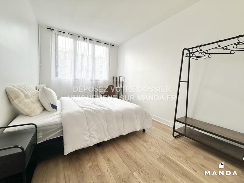 Chambre - 10 m² - 4 pièces