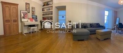 Appartement - 110 m² - 5 pièces