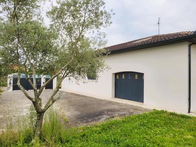 Maison - 146 m² - 6 pièces