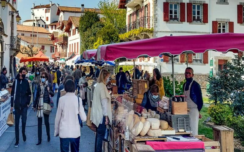 Marché de produits régionaux