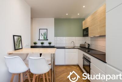 Chambre - 14 m² - 1 pièce