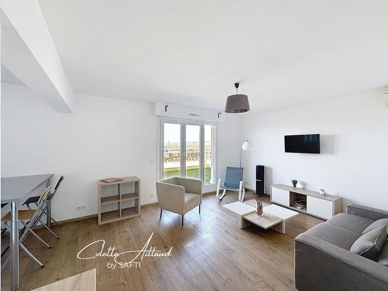 Appartement - 56 m² - 2 pièces