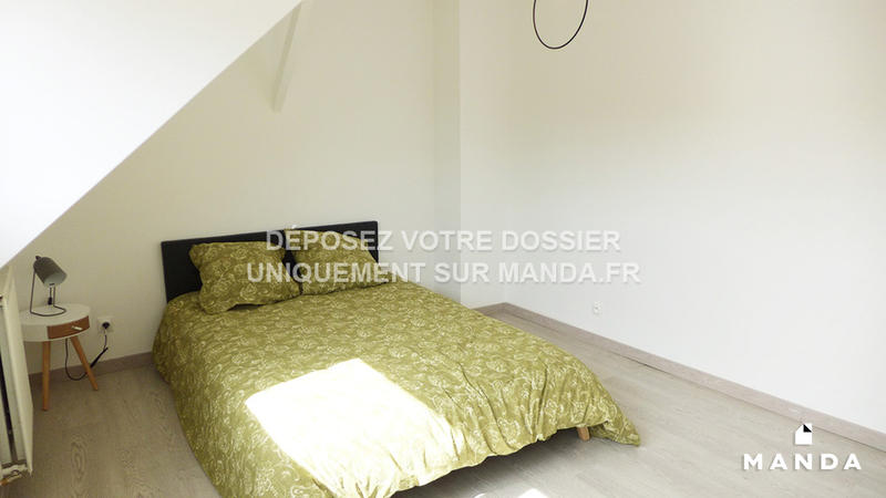 Chambre - 10 m² - 6 pièces