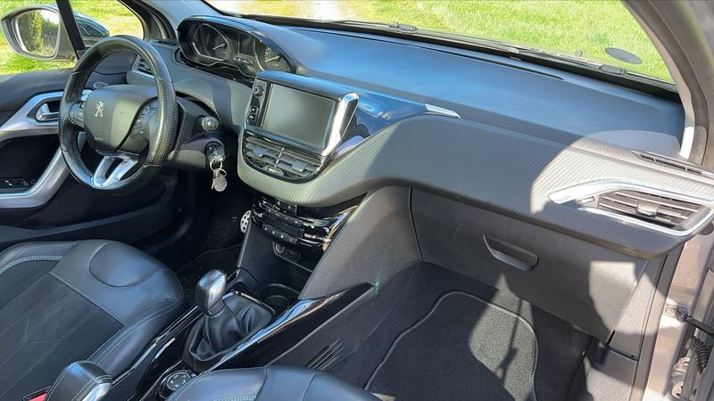 Peugeot 2008 1 1.6 BlueHDi 100 Crossway